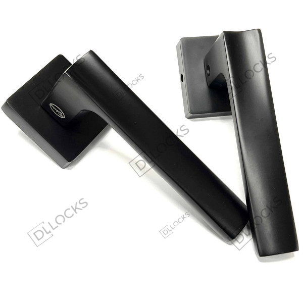 Дверна ручка на розеті Vortex AS-16-BLACK чорний