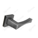 Ручка дверна Forme Artemide 213Q. P53 - олово матове Ручка дверна Forme Artemide 213Q. P53 - олово матове